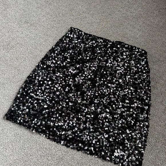 ASOS Black Sequin Mini Skirt - Picture 2 of 2